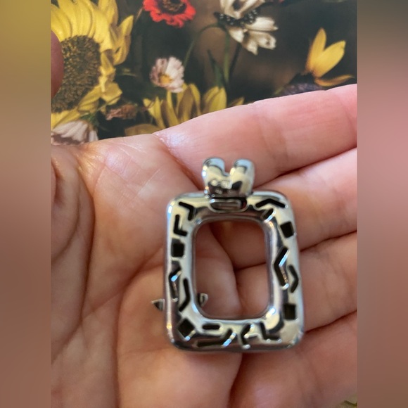 Gorgeous Sterling Silver Statement Piece Pendant - Picture 7 of 12